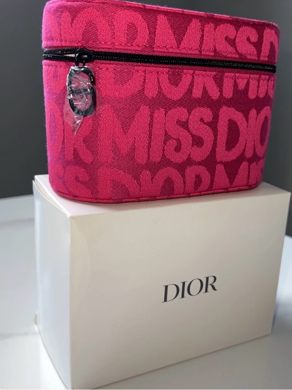 Miss Dior Mini Makeup Vanity Case Pink New in Box AMAZING🌸 - Picture 6 of 9